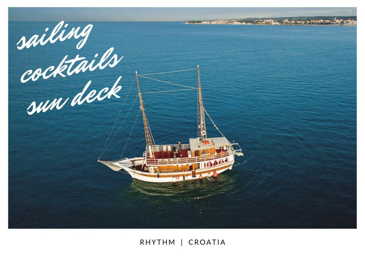 Отель Rhythm Floating Accom - Сплит Экстерьер фото