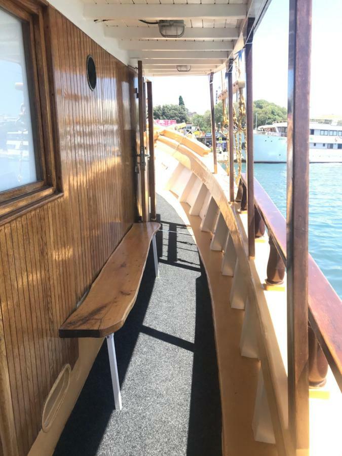 Отель Rhythm Floating Accom - Сплит Экстерьер фото
